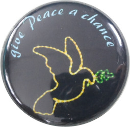 Give peace a chance Button - zum Schließen ins Bild klicken